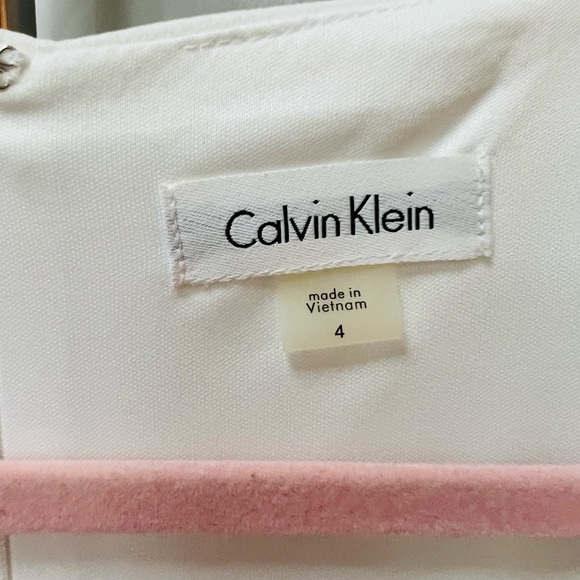 NWT Calvin Klein White Polyester/Spandex Retail $139 Size 4 - Picture 7 of 16